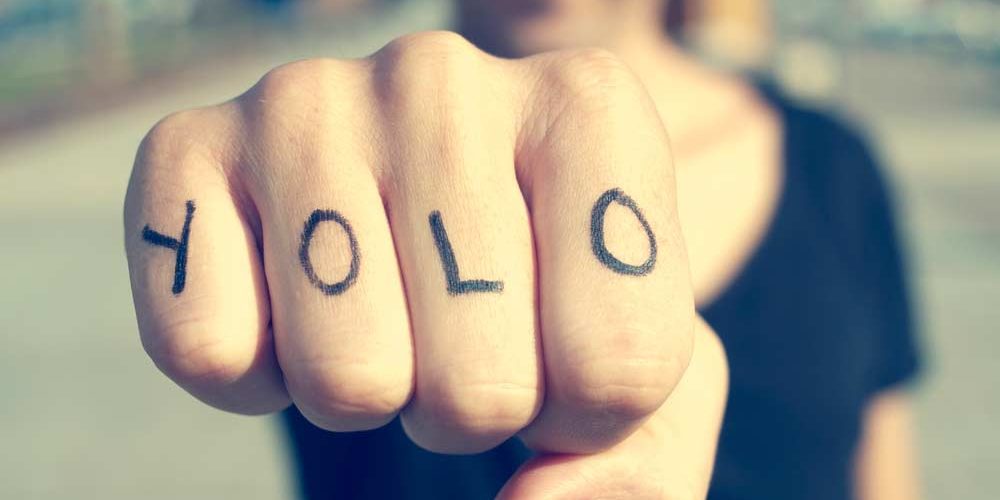 YOLO (You Only Live Once): significado, como surgiu e memes.